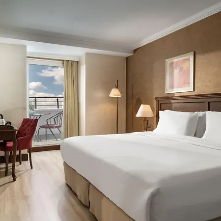 Отель Occidental Taksim 4*