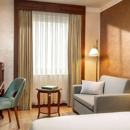 Occidental Taksim Hotel 4*