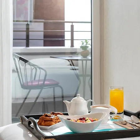 Occidental Taksim Hotel 4*