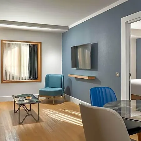 Occidental Taksim 4* איסטמבול