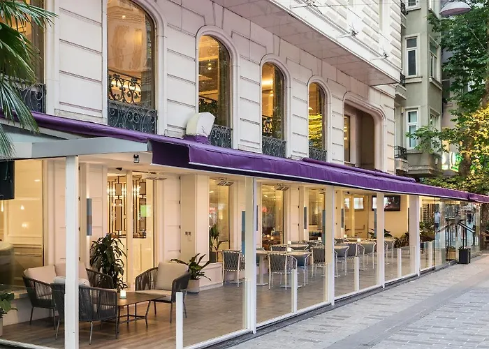 Отель Occidental Taksim 4*