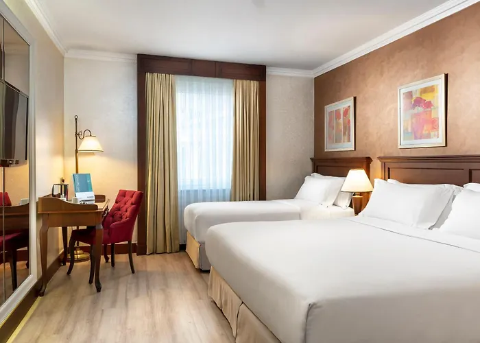 Occidental Taksim 4* Стамбул