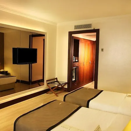 Hotell Occidental Taksim 4*