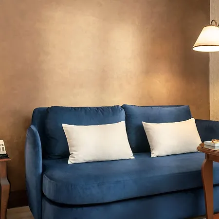 Occidental Taksim Hotell 4*