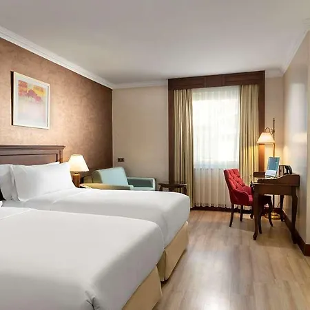 Hotel Occidental Taksim