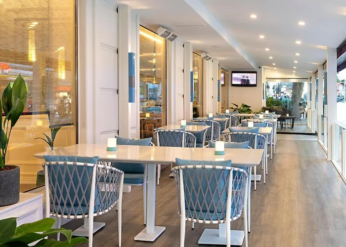 Occidental Taksim 4*