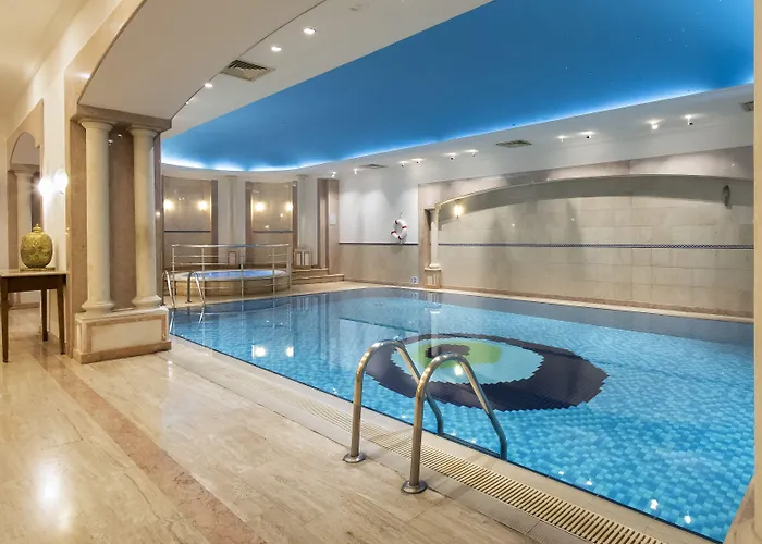 Occidental Taksim 4* איסטמבול