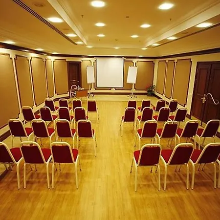 Occidental Taksim 4* Стамбул